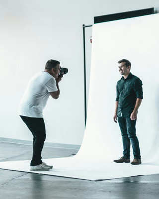 Business headshot session by Antoine Moreau